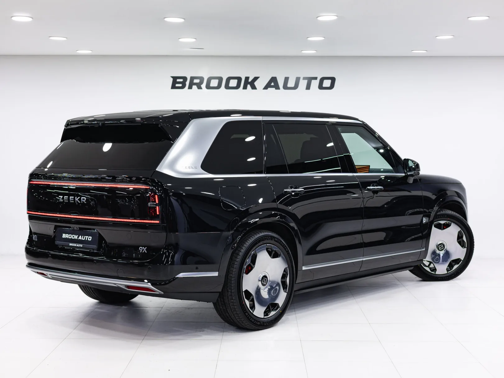 Zeekr 9X Max (6 seats) I, 2025 — экстерьер, фото 4