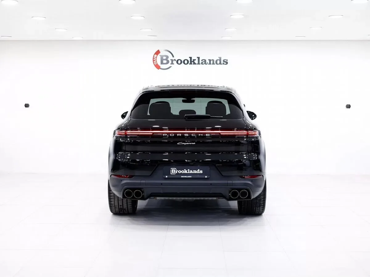 Porsche Cayenne Базовая III Рестайлинг, 2024 — экстерьер, фото 5