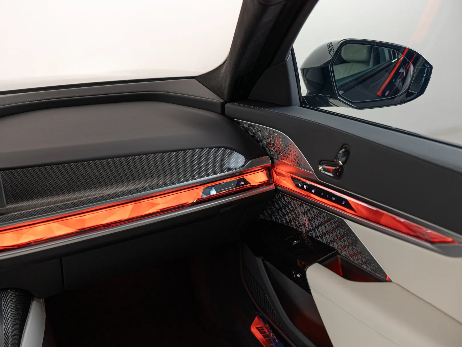 BMW 7 серии 740d xDrive M Sport Pro VII (G70), 2025 — экстерьер, фото 19