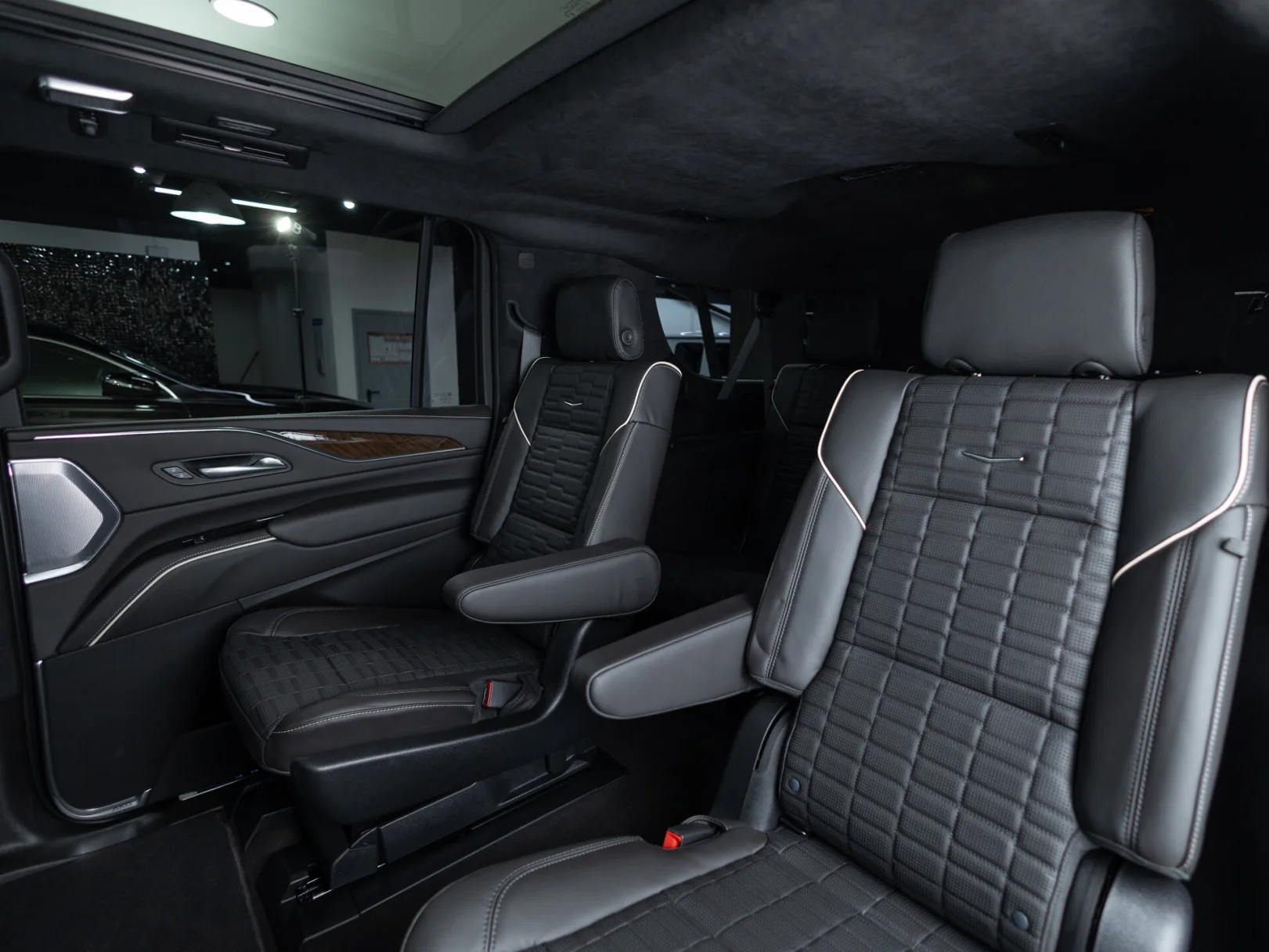 Cadillac Escalade Sport Platinum ESV V, 2024 — экстерьер, фото 37