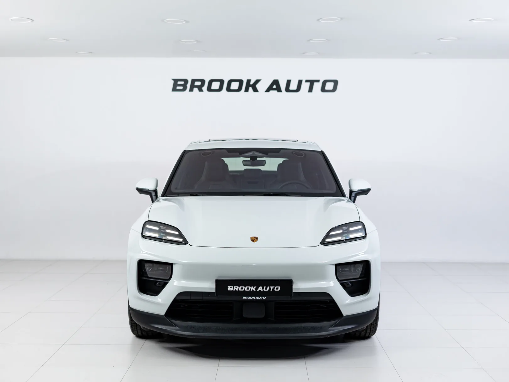 Porsche Macan II, 2024 — экстерьер, фото 2