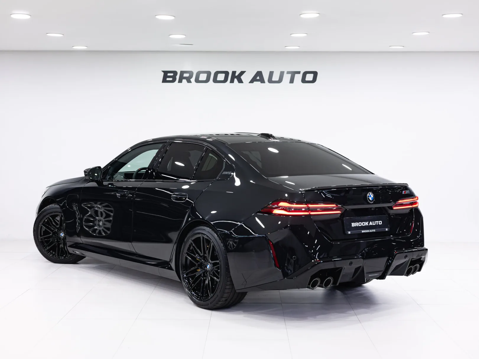 BMW M5 VII (G90), 2025 — экстерьер, фото 6