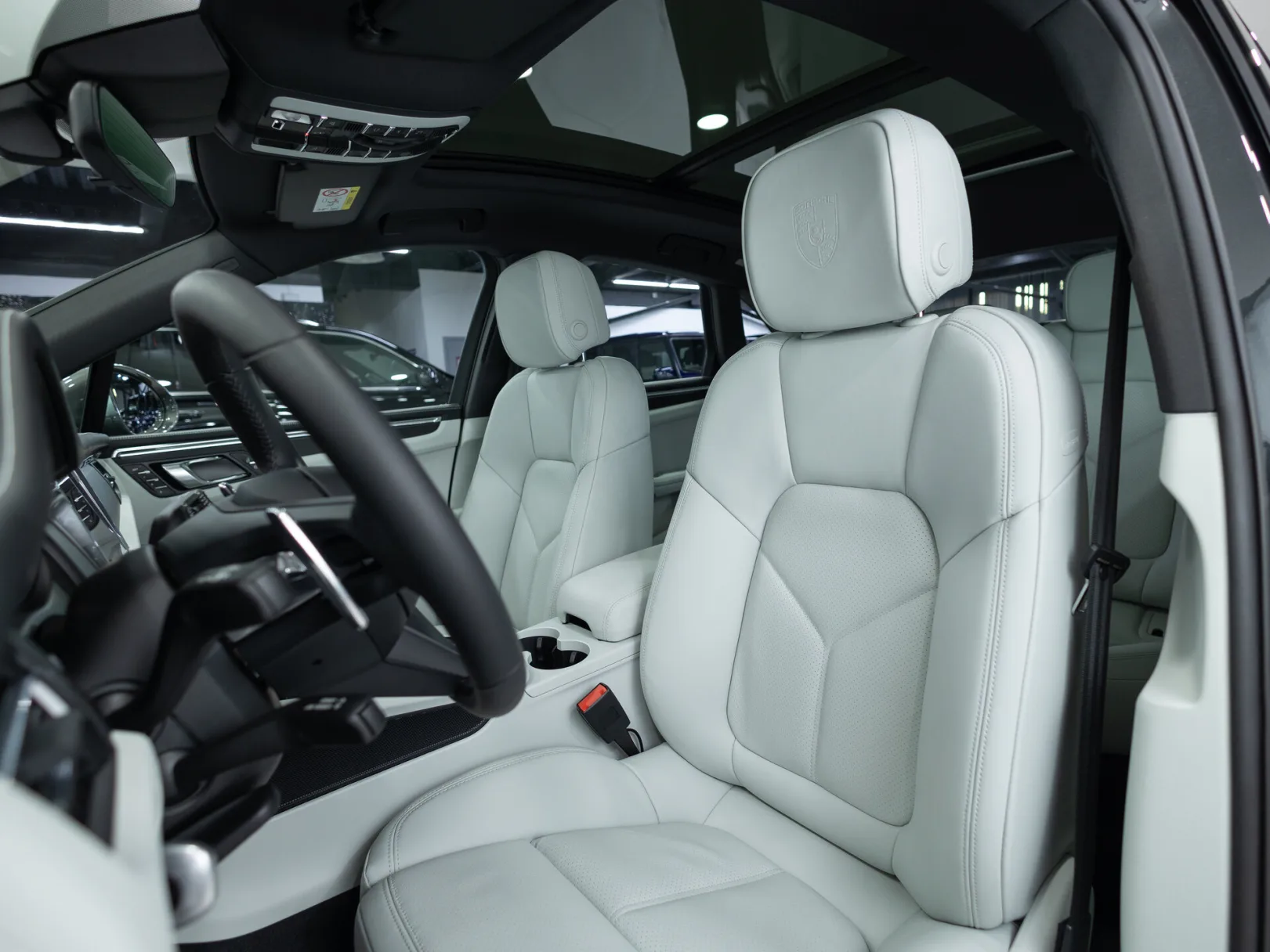 Porsche Macan T I Рестайлинг 2, 2025 — экстерьер, фото 11