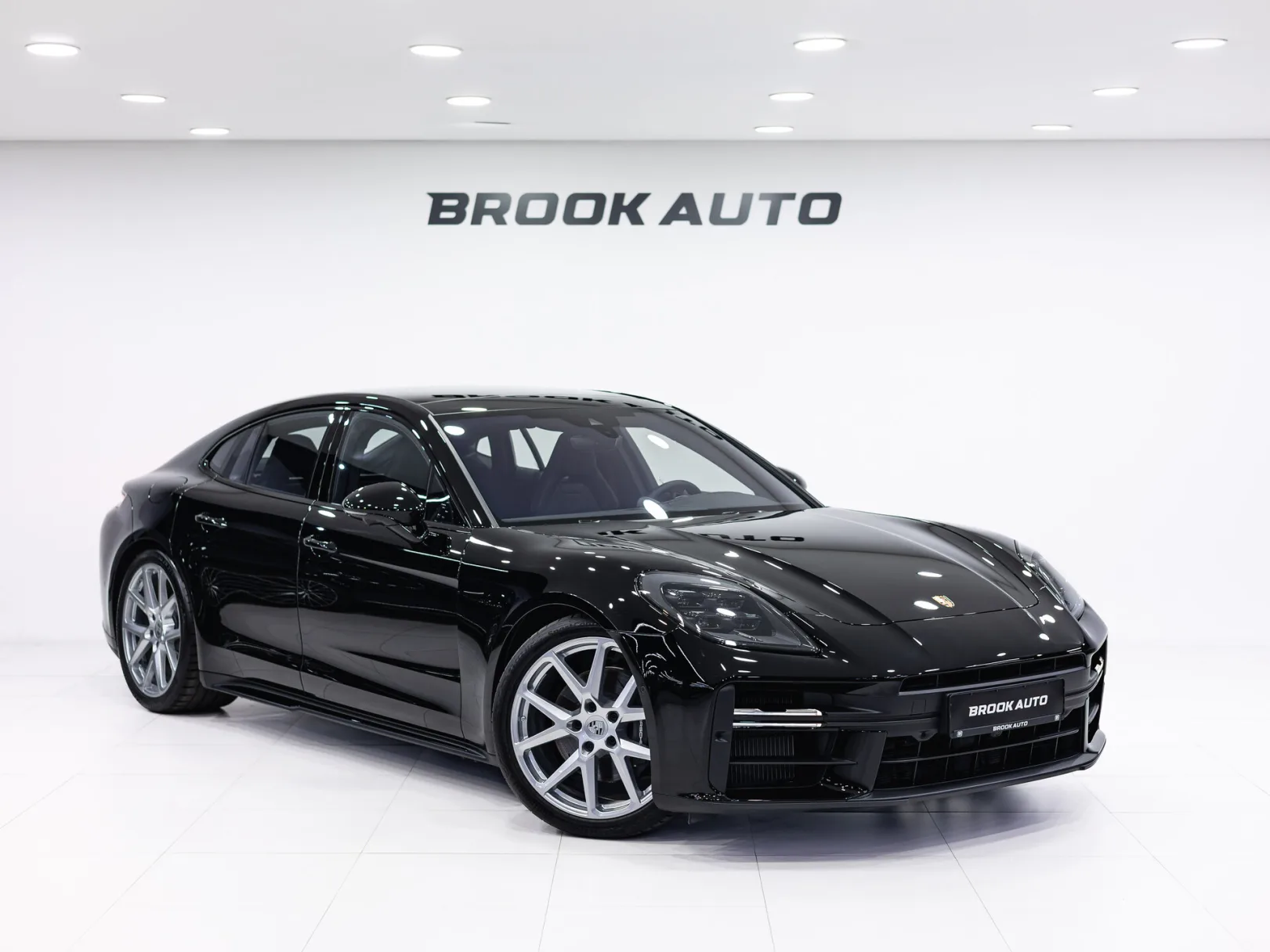 Porsche Panamera 4 III, 2024 — экстерьер, фото 3