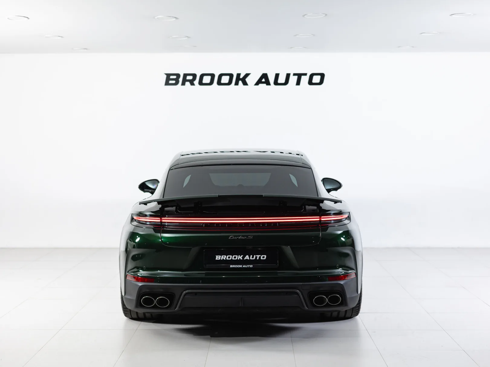 Porsche Panamera Turbo S E-Hybrid III, 2024 — экстерьер, фото 5