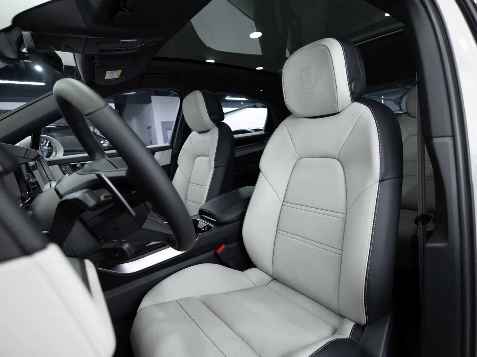 Porsche Cayenne Coupé III Рестайлинг, 2025 — экстерьер, фото 10