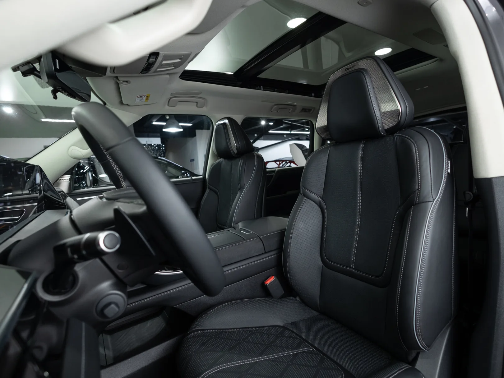 Infiniti QX80 Sensory II, 2026 — экстерьер, фото 12