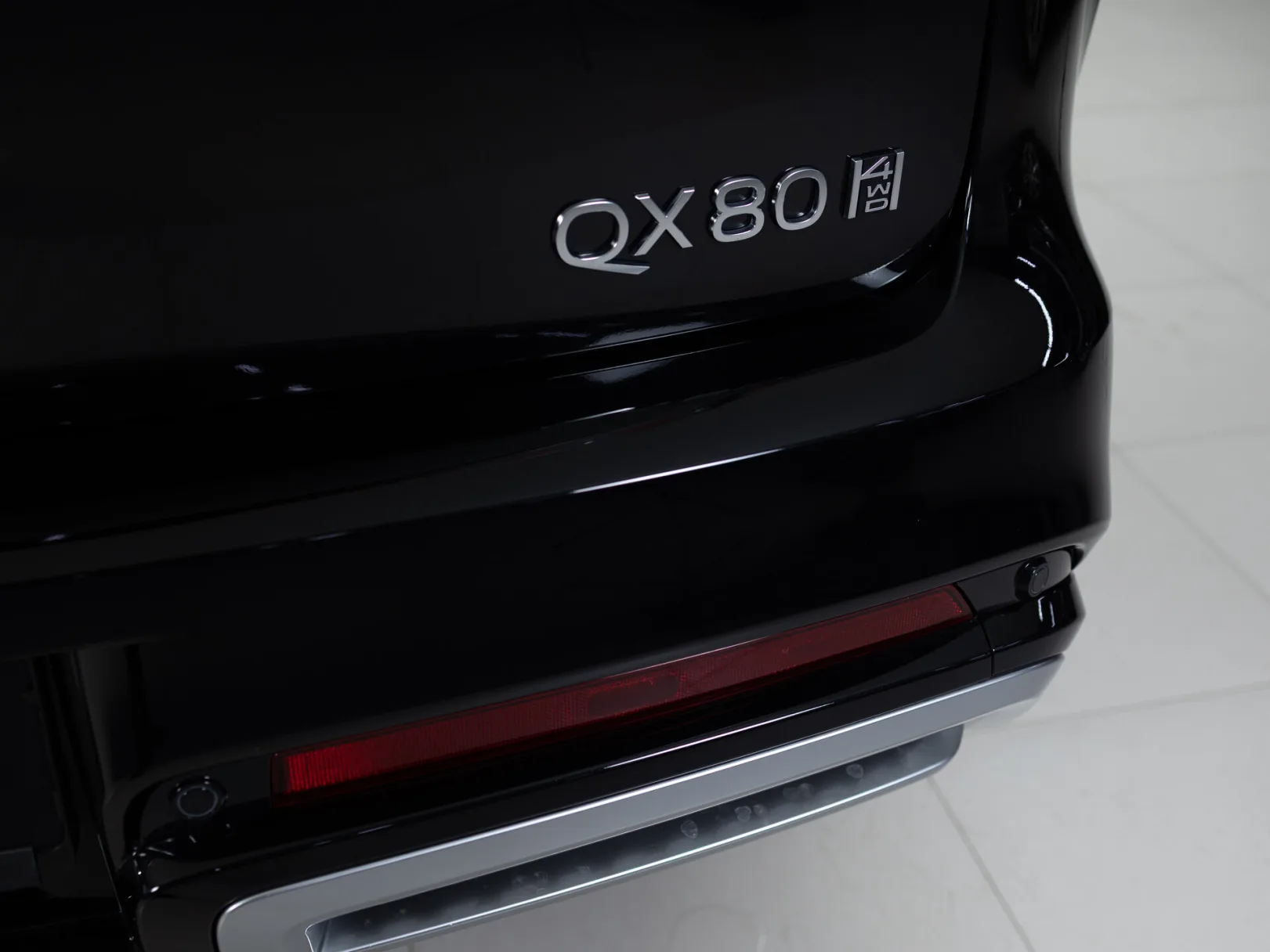Infiniti QX80 Sensory II, 2026 — экстерьер, фото 37