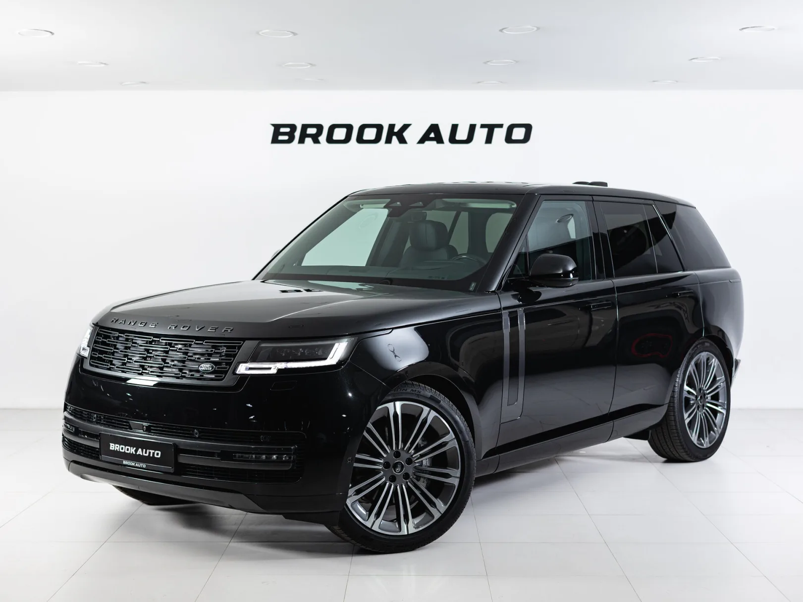 Land Rover Range Rover SE (USA) V, 2025 — экстерьер, фото 1