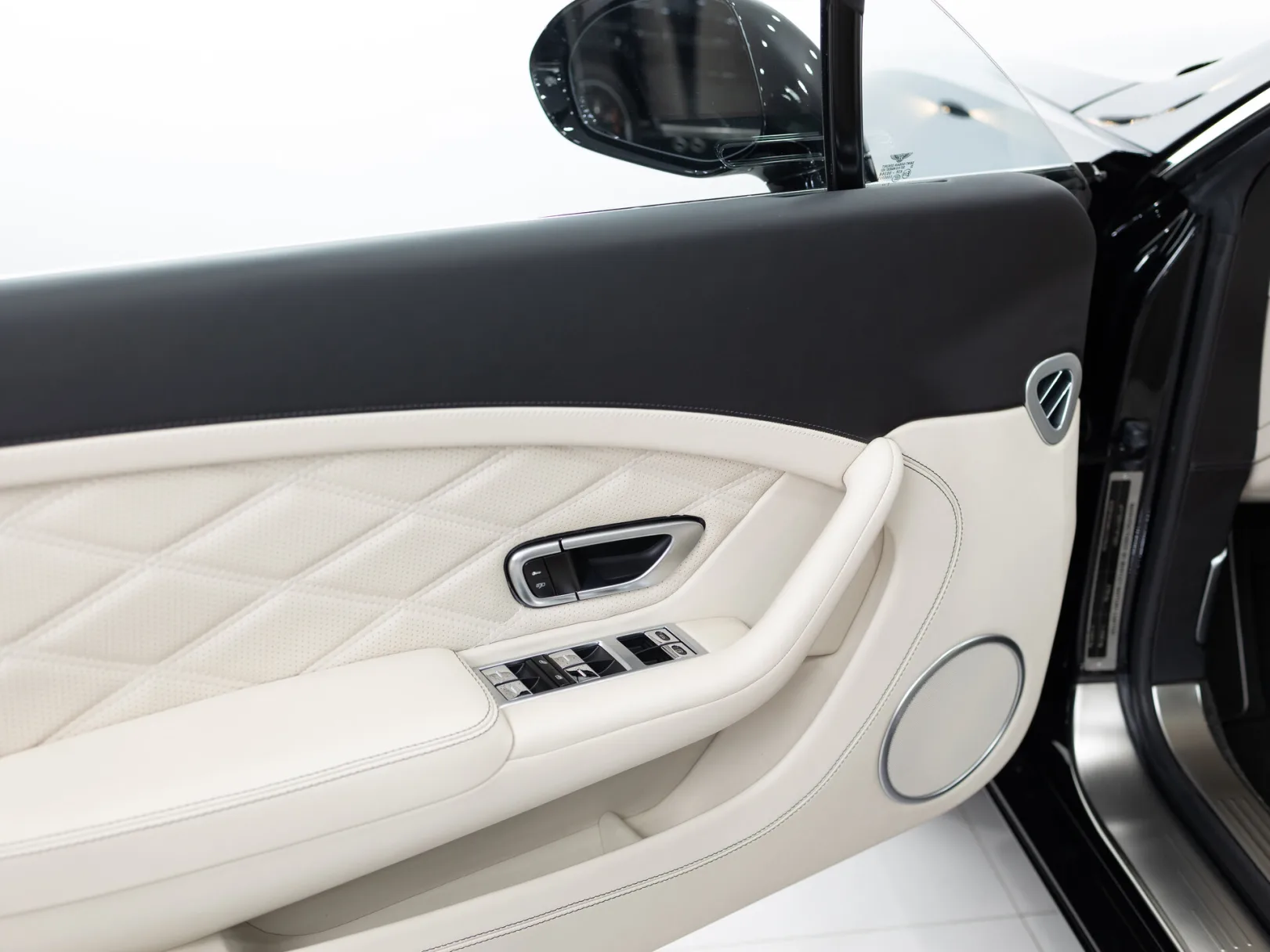 Bentley Continental GT II, 2012 — экстерьер, фото 8
