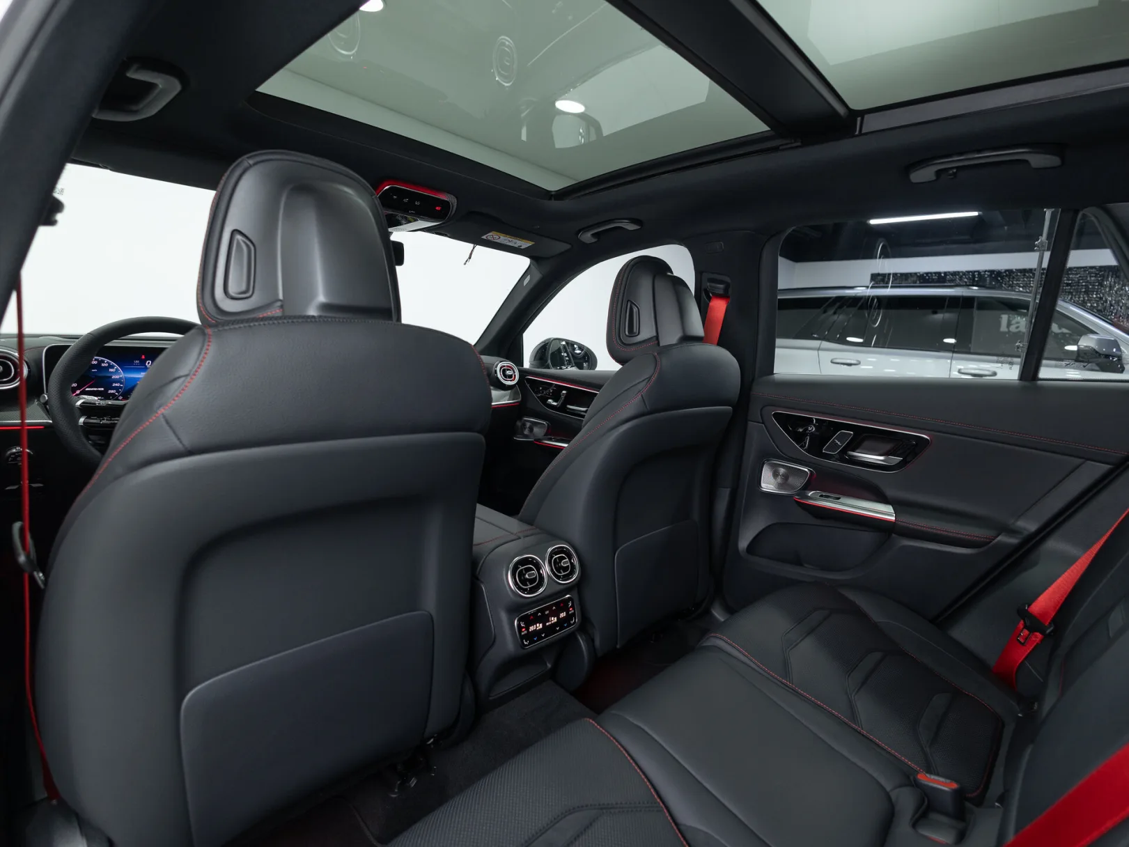 Mercedes-Benz GLC AMG GLC 43 4MATIC II (X254), 2024 — экстерьер, фото 27