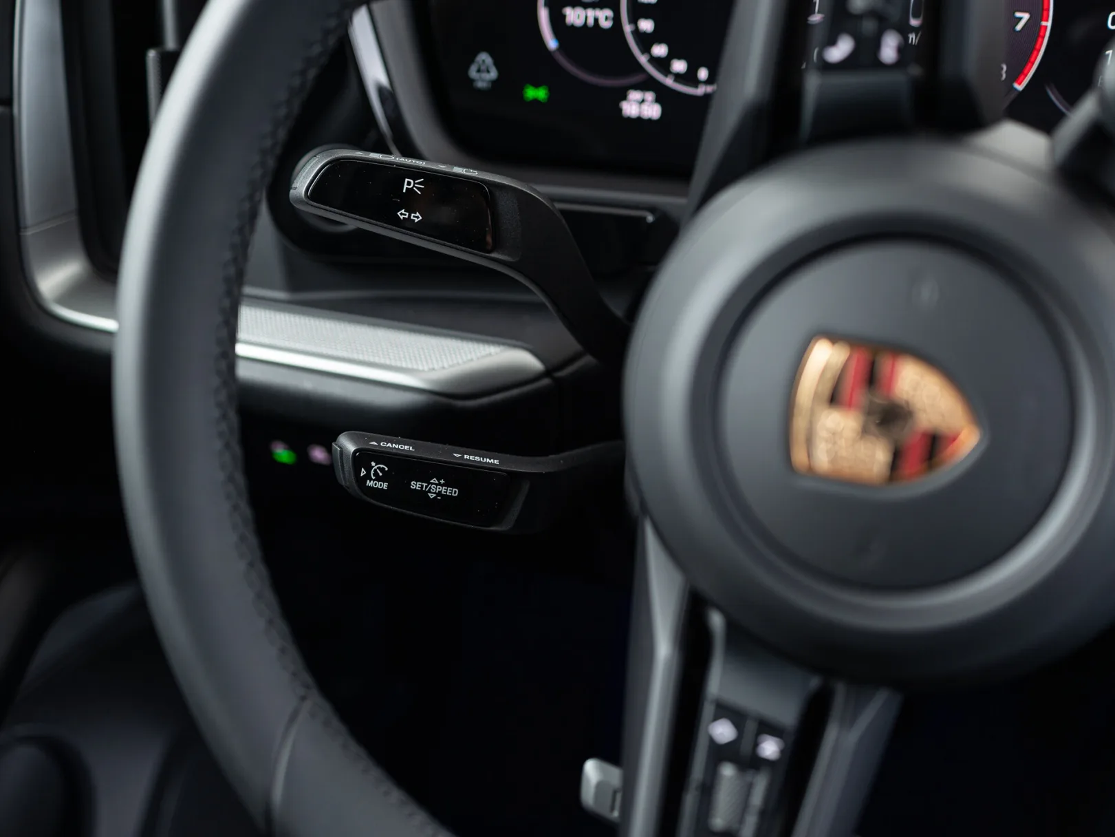 Porsche Cayenne Базовая III Рестайлинг, 2025 — экстерьер, фото 13