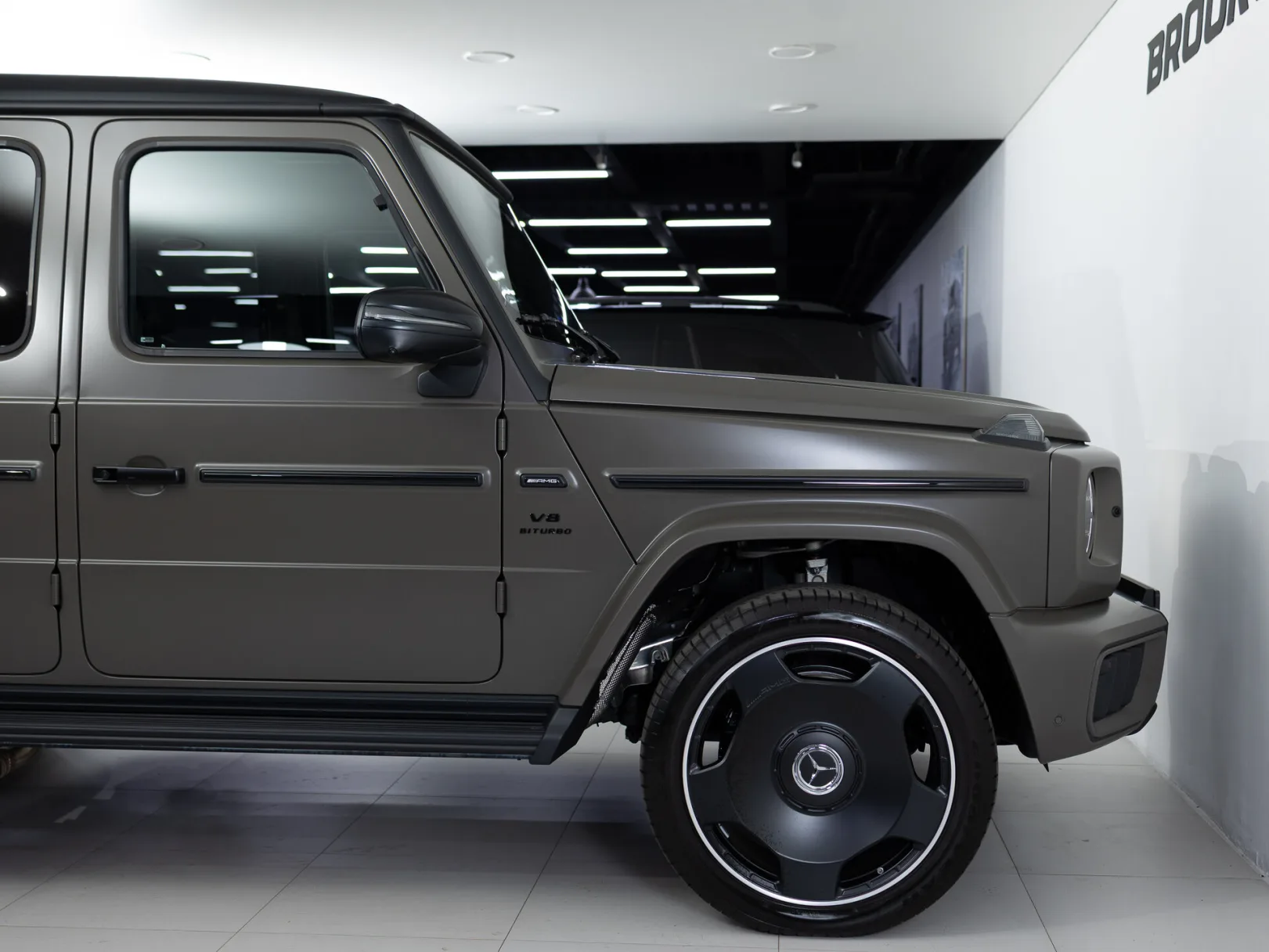 Mercedes-Benz G-Класс AMG G 63 II (W465) Рестайлинг, 2025 — экстерьер, фото 38