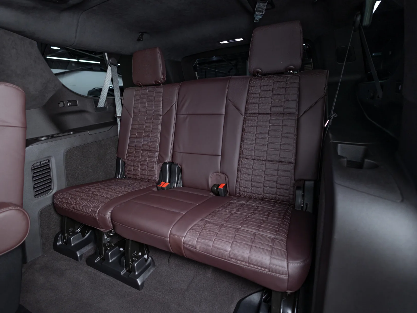 Cadillac Escalade Premium Luxury Platinum ESV V, 2024 — экстерьер, фото 30