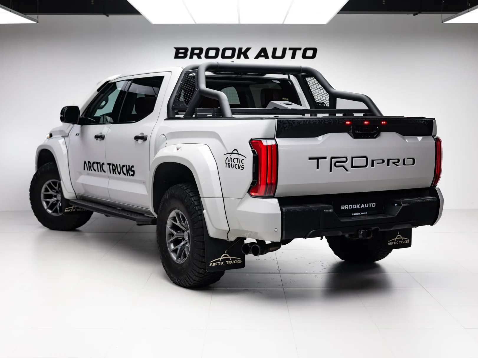 Toyota Tundra TRD Pro III, 2023 — экстерьер, фото 6