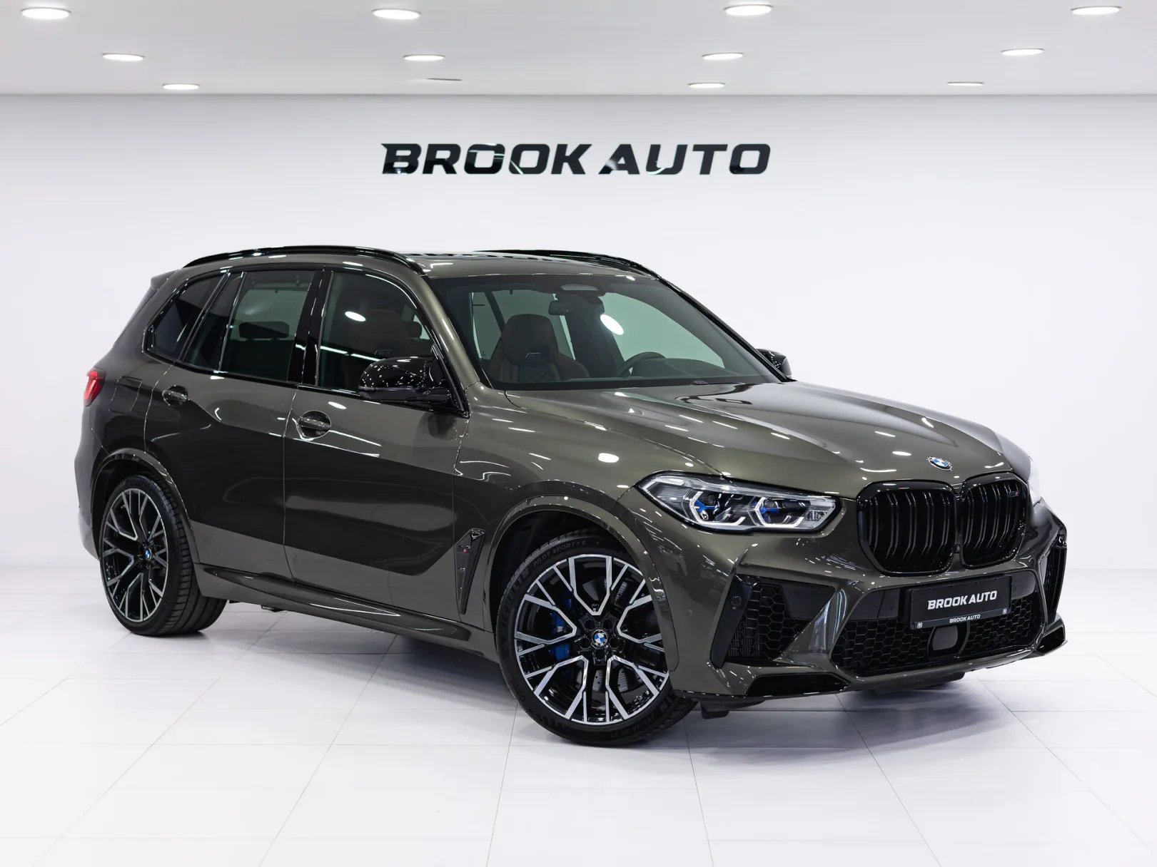 BMW X5 M Competition III (F95), 2020 — экстерьер, фото 3