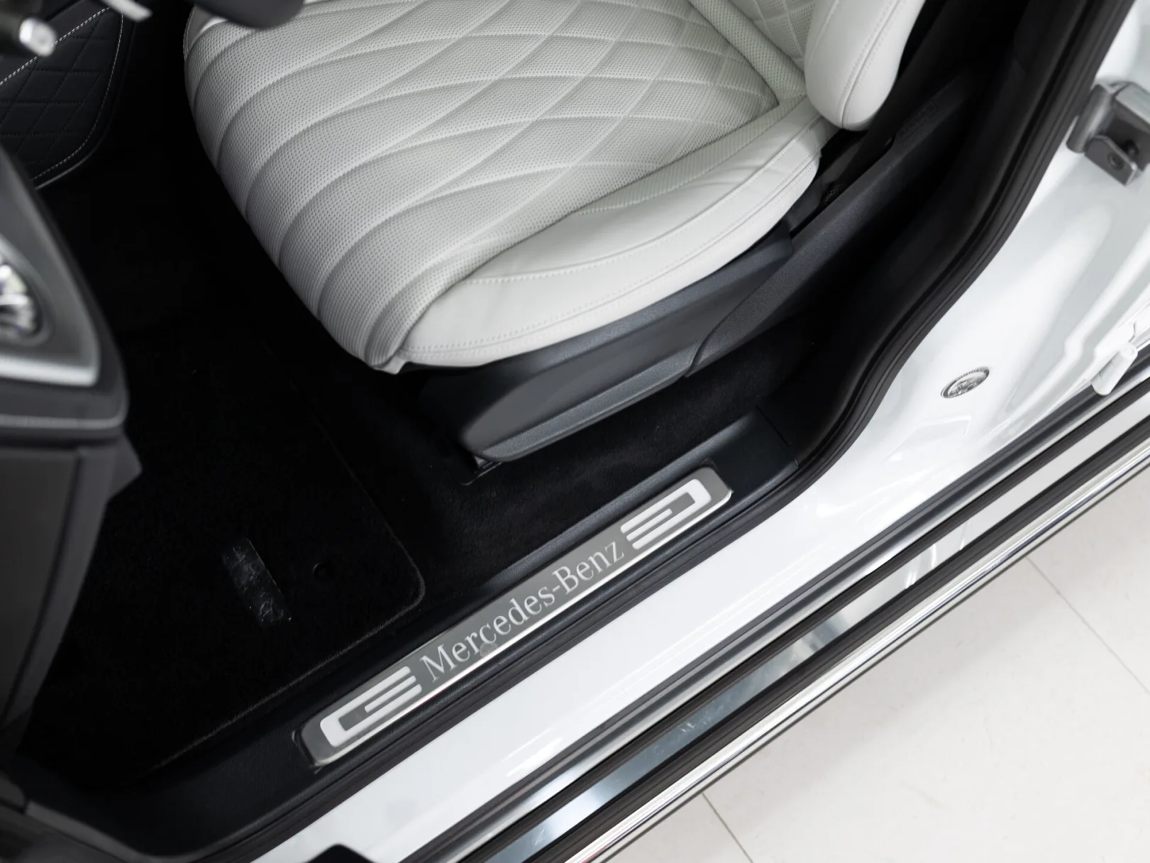 Mercedes-Benz G-Класс G 450 d AMG Line III (W465) Рестайлинг, 2024 — экстерьер, фото 12