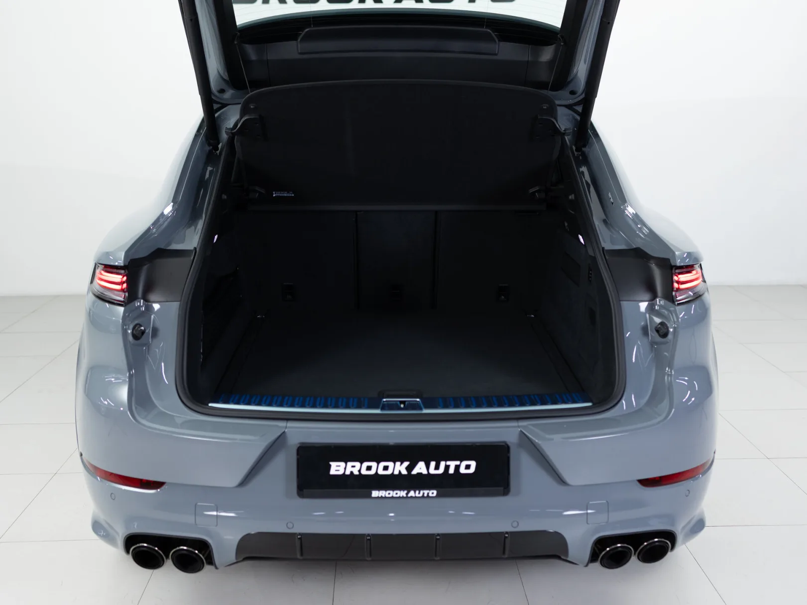 Porsche Cayenne Coupé III Рестайлинг, 2025 — экстерьер, фото 31