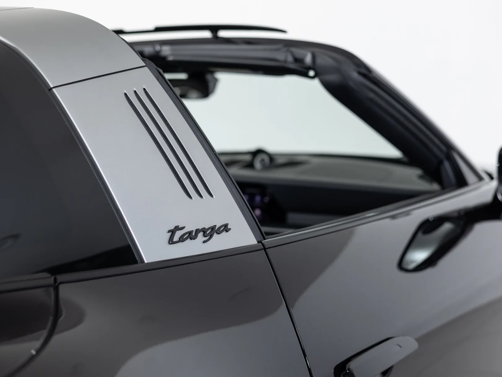 Porsche 911 Targa 4 GTS VIII (992) Рестайлинг, 2025 — экстерьер, фото 35