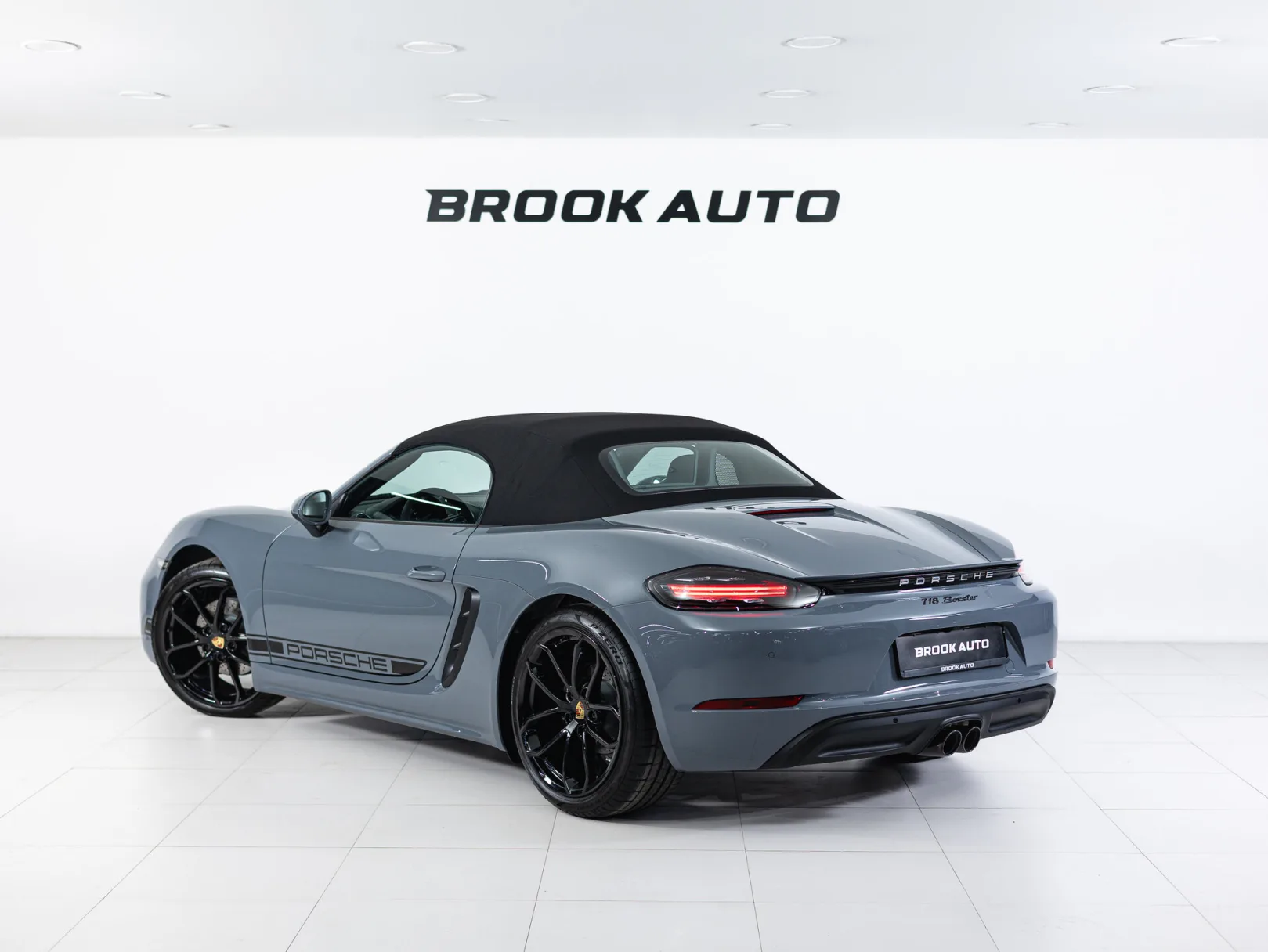 Porsche Boxster 718 Boxster IV 718 (982), 2025 — экстерьер, фото 8