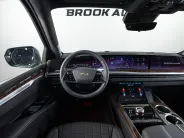 Cadillac Escalade Sport Platinum V Рестайлинг, 2025 — экстерьер, фото 13