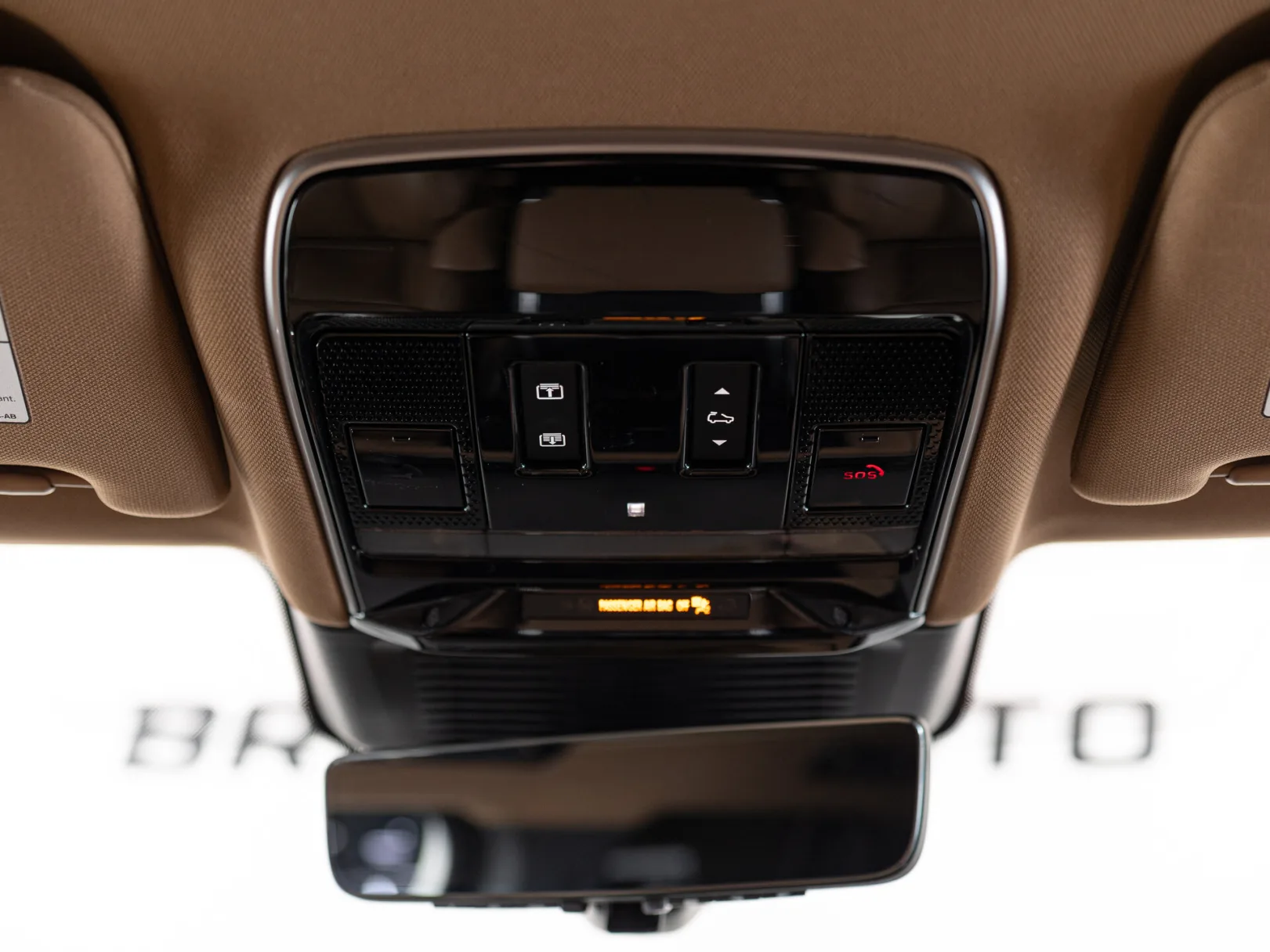 Land Rover Range Rover SE (USA) V, 2022 — экстерьер, фото 15