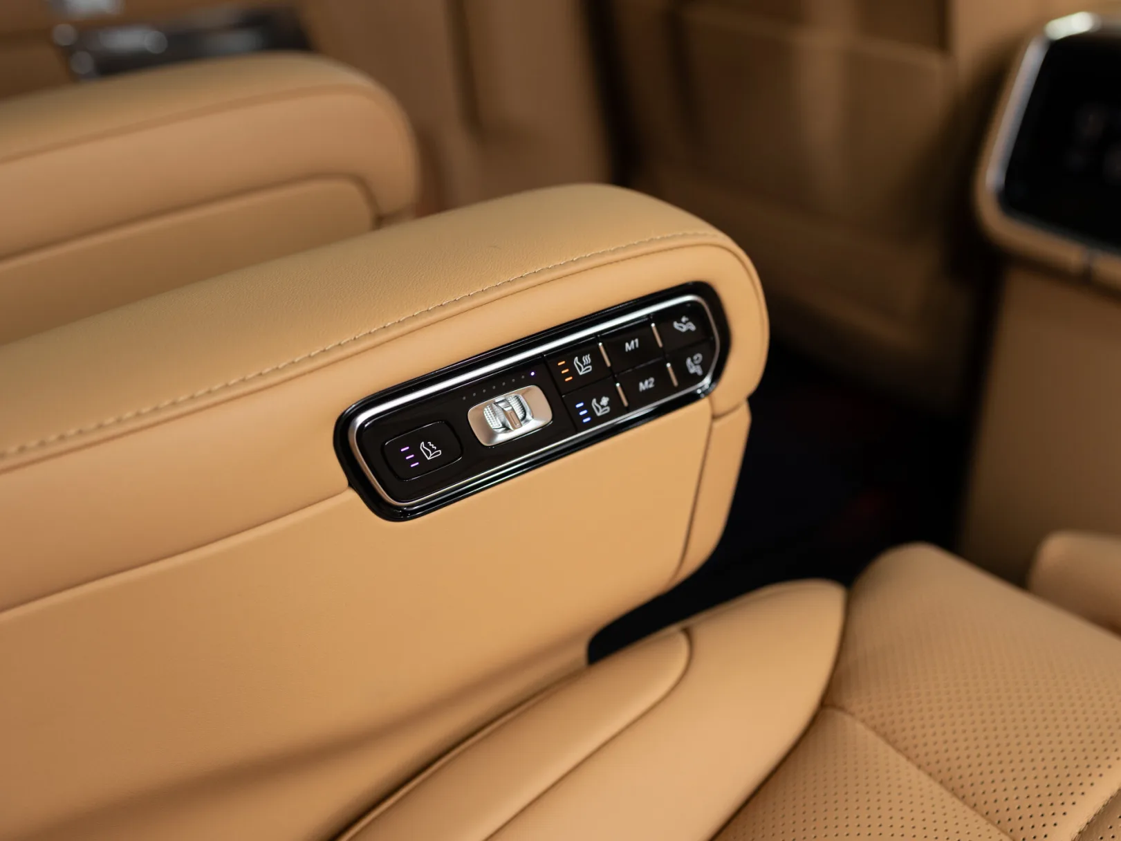 Zeekr 9X Ultra (6 seats) I, 2025 — экстерьер, фото 32