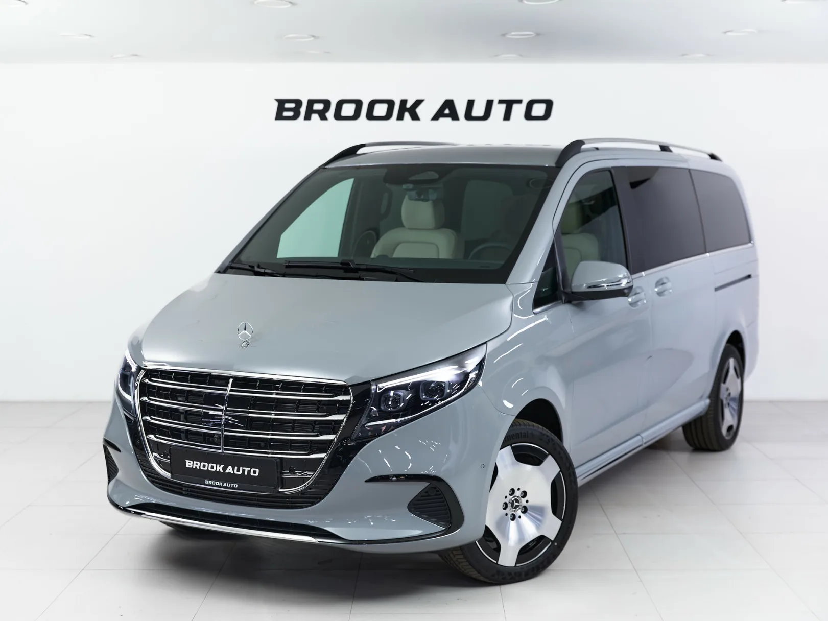 Mercedes-Benz V-Класс Exclusive III (W447) Рестайлинг 2, 2026 — экстерьер, фото 1