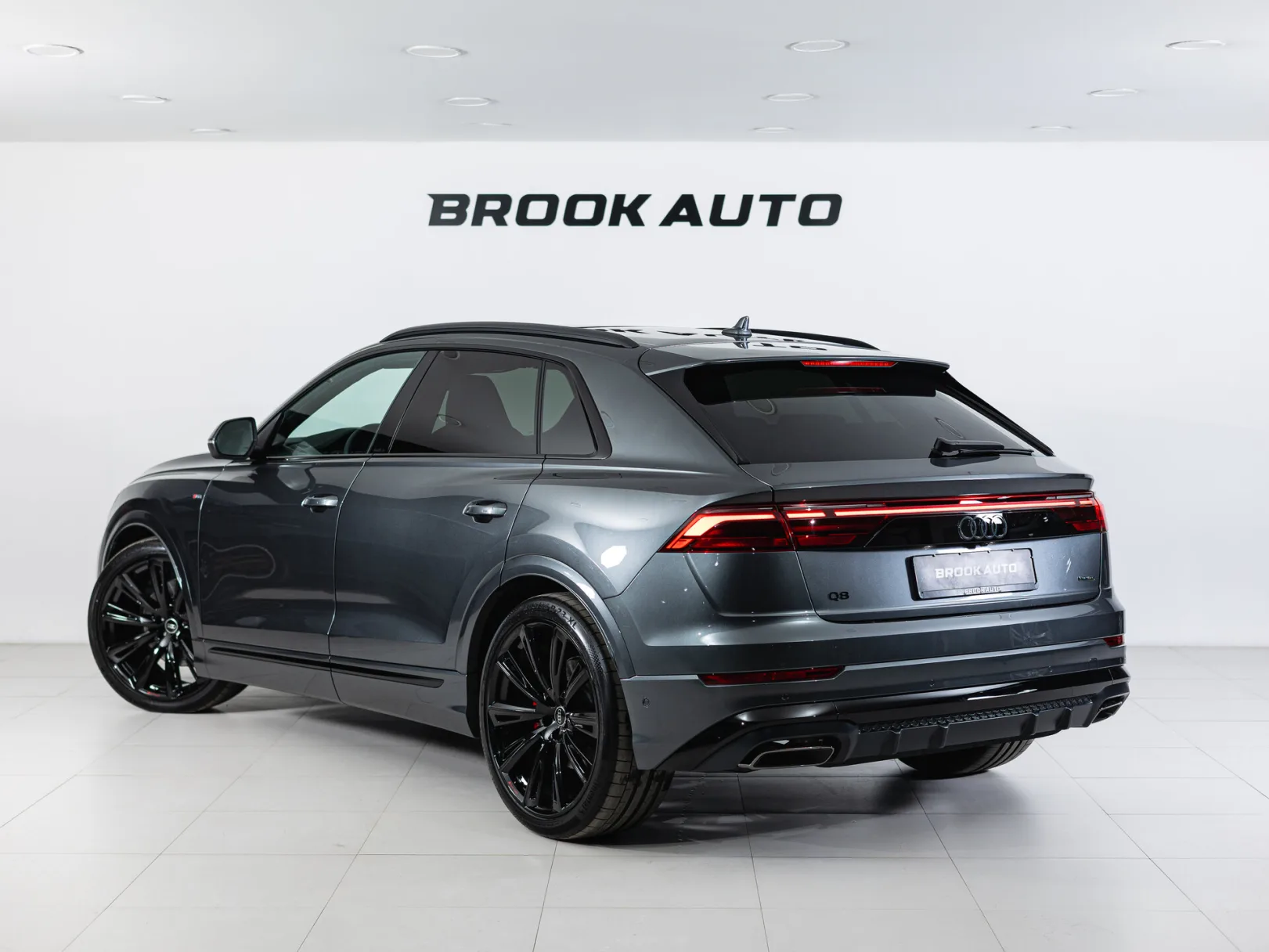 Audi Q8 50 TDI I (4M) Рестайлинг, 2025 — экстерьер, фото 4