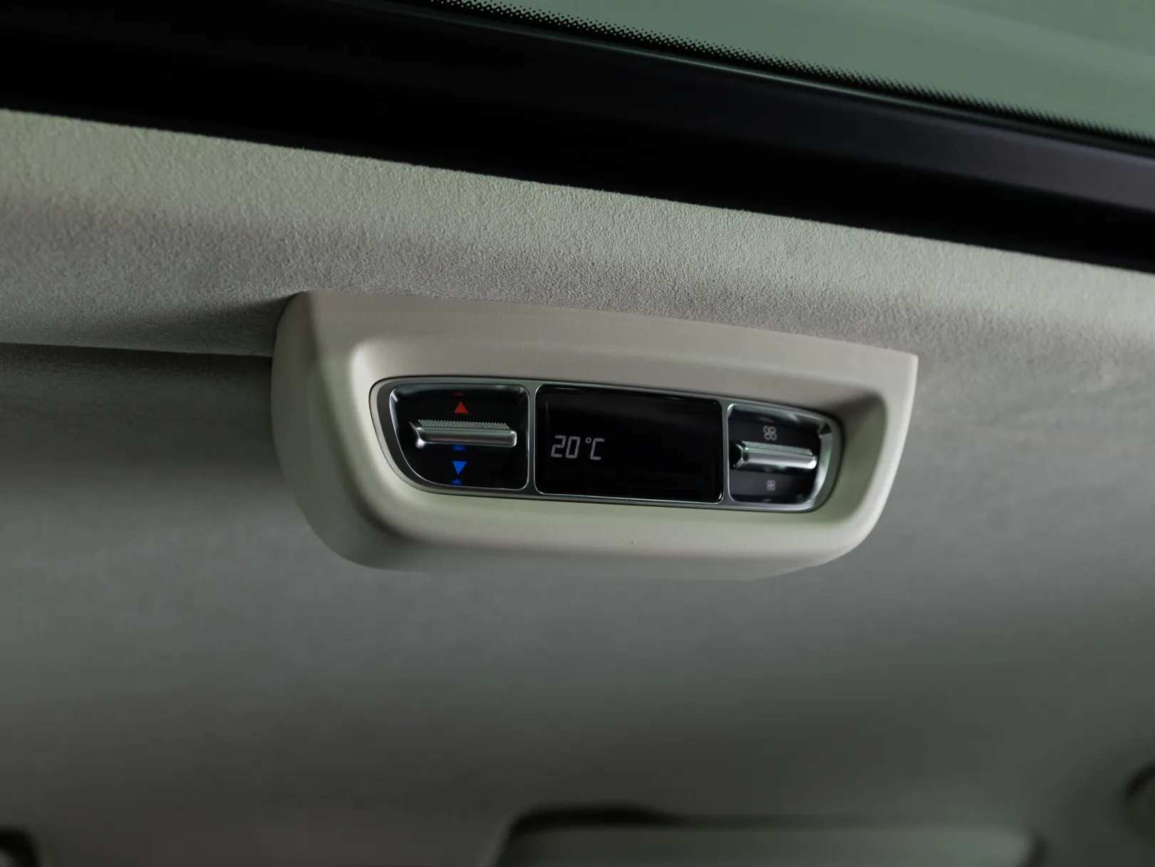 Mercedes-Benz V-Класс Exclusive III (W447) Рестайлинг 2, 2025 — экстерьер, фото 28