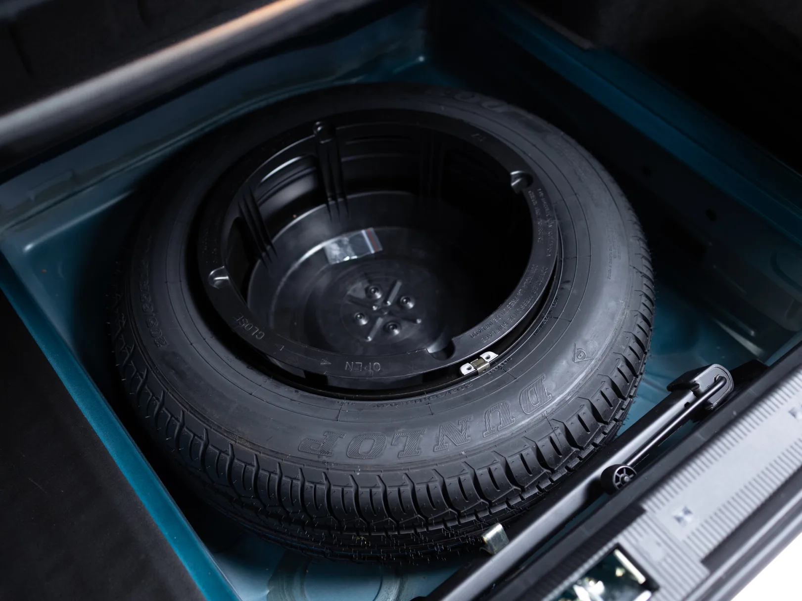 Mercedes-Benz E-Класс II (W210, S210), 1996 — экстерьер, фото 32