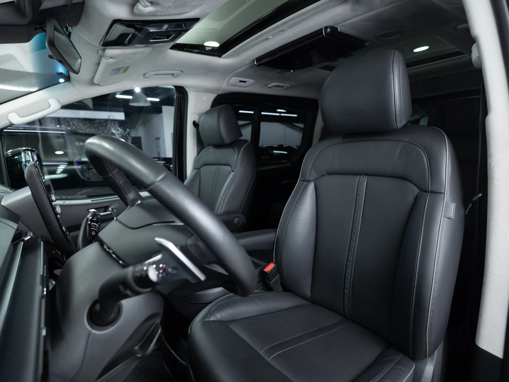 Hyundai Staria I, 2023 — экстерьер, фото 10
