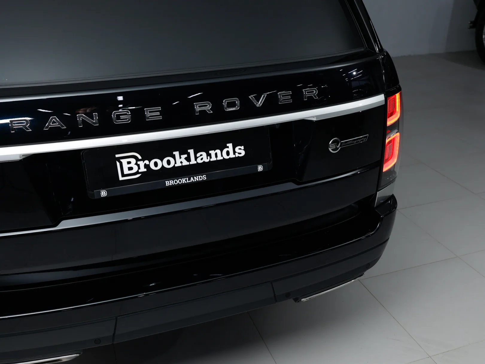 Land Rover Range Rover SVAutobiography IV Рестайлинг, 2020 — экстерьер, фото 44