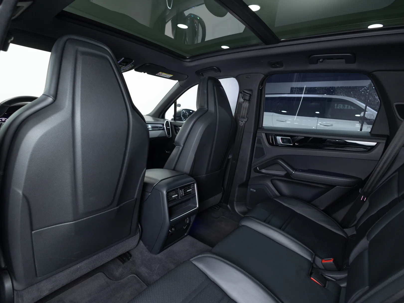 Porsche Cayenne Базовая III, 2020 — экстерьер, фото 21