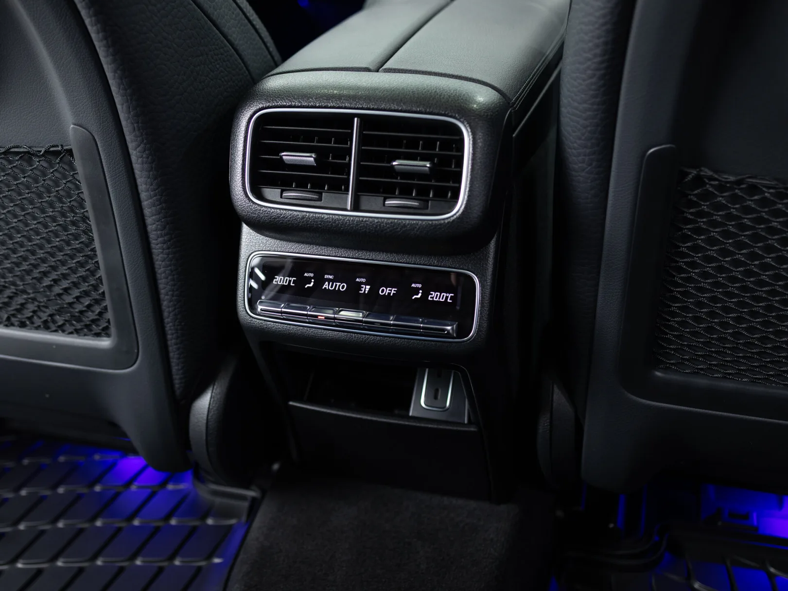 Mercedes-Benz GLS 450 4MATIC Premium Plus II (X167), 2021 — экстерьер, фото 25