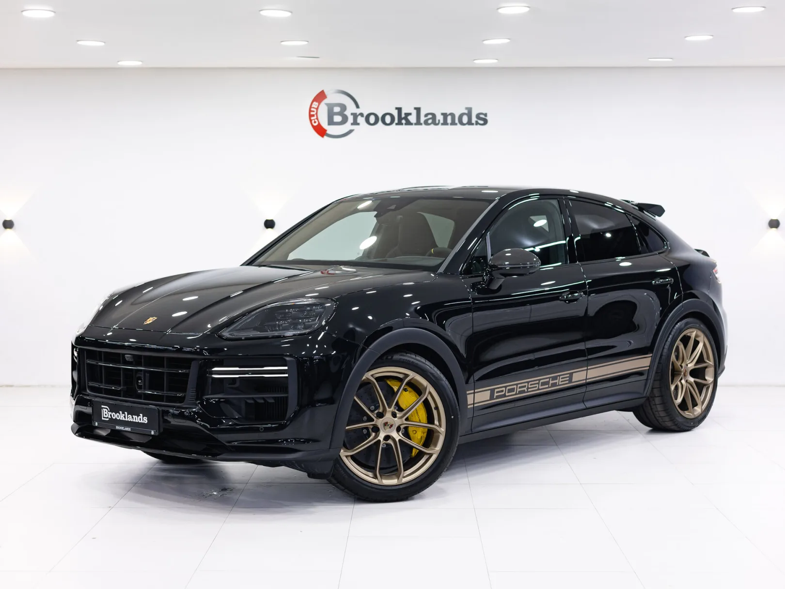 Porsche Cayenne Turbo GT III Рестайлинг, 2025 — экстерьер, фото 1