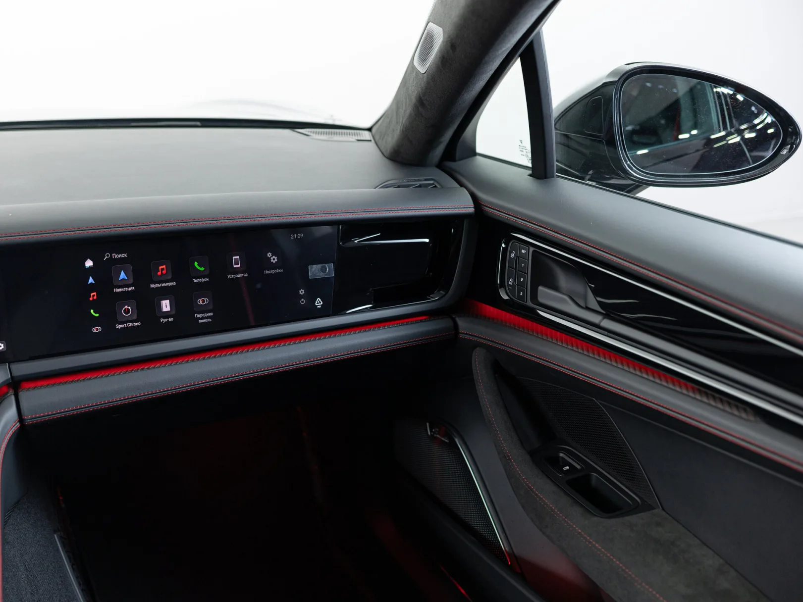 Porsche Panamera GTS III, 2025 — экстерьер, фото 21