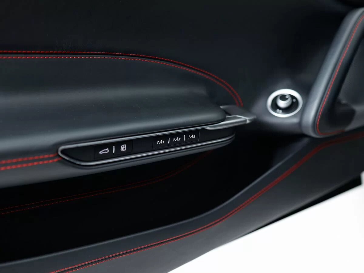 Ferrari GTC4Lusso Individual I, 2017 — экстерьер, фото 11