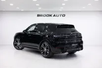 Porsche Cayenne GTS III Рестайлинг, 2025 — экстерьер, фото 6