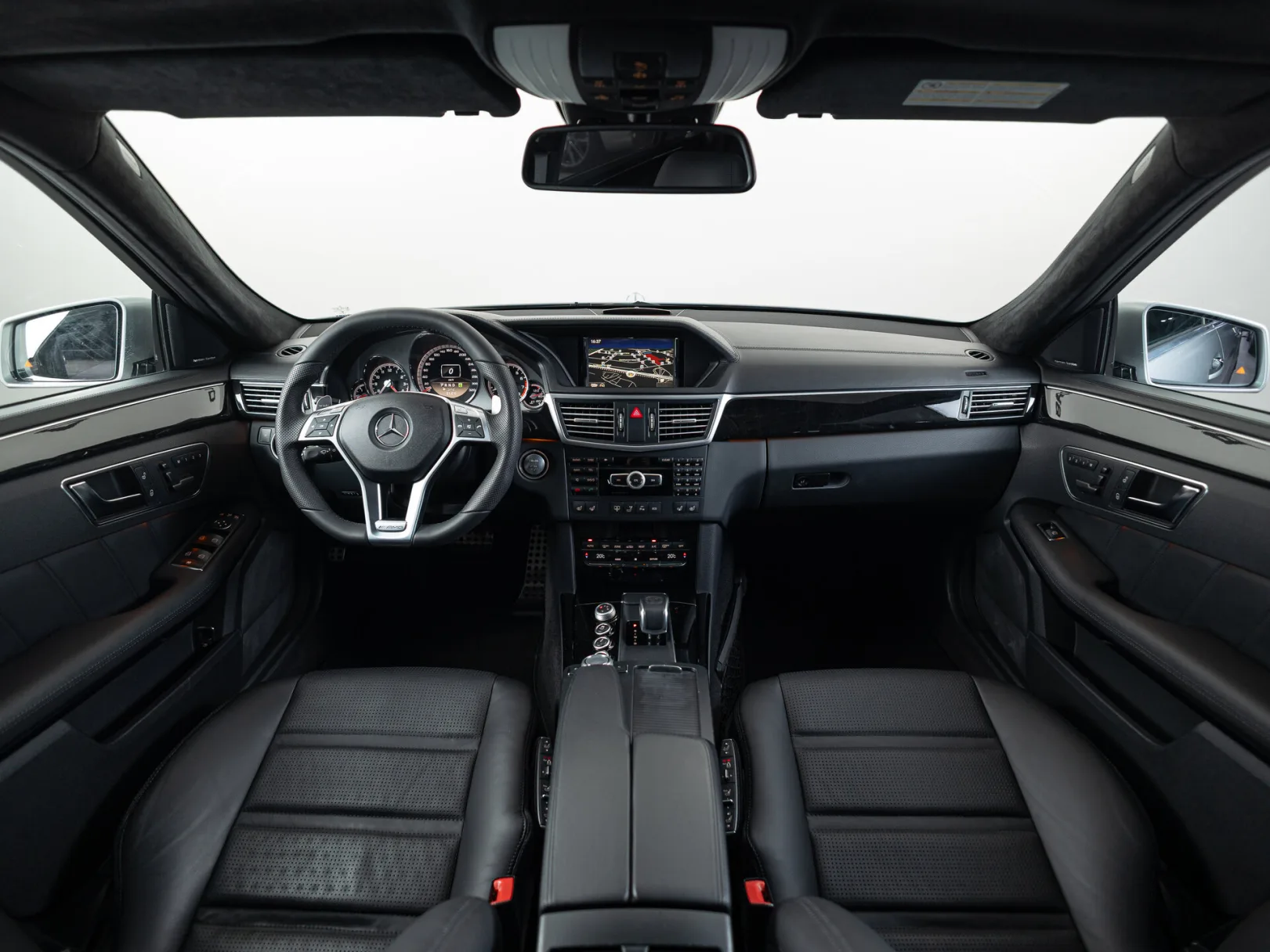 Mercedes-Benz E-Класс AMG E 63 AMG IV (W212, S212), 2011 — экстерьер, фото 34
