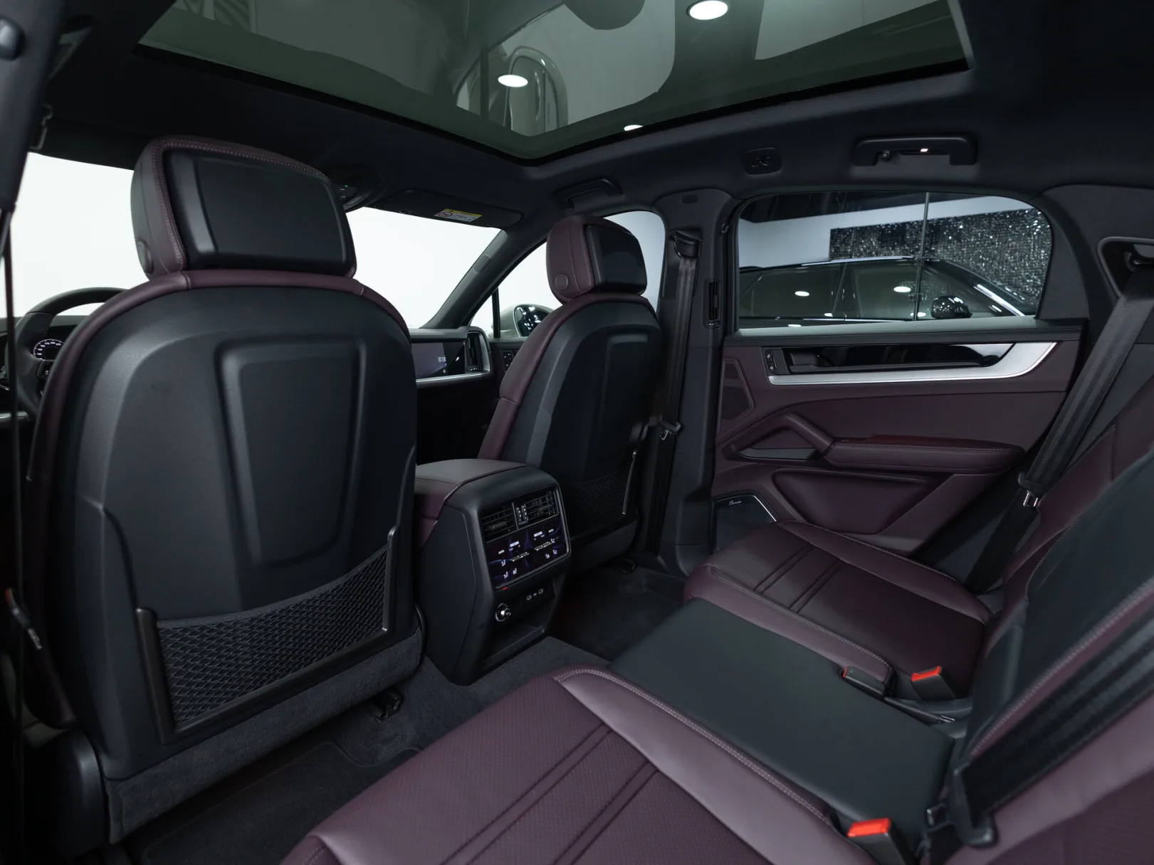 Porsche Cayenne Coupé III Рестайлинг, 2025 — экстерьер, фото 28
