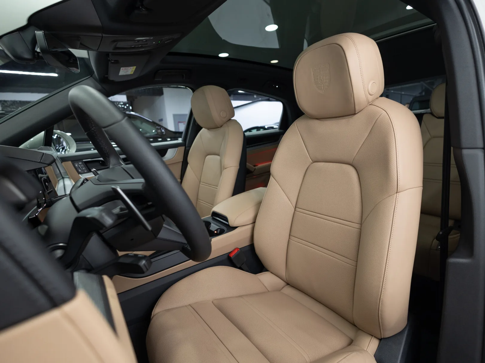Porsche Cayenne Coupé III Рестайлинг, 2025 — экстерьер, фото 10