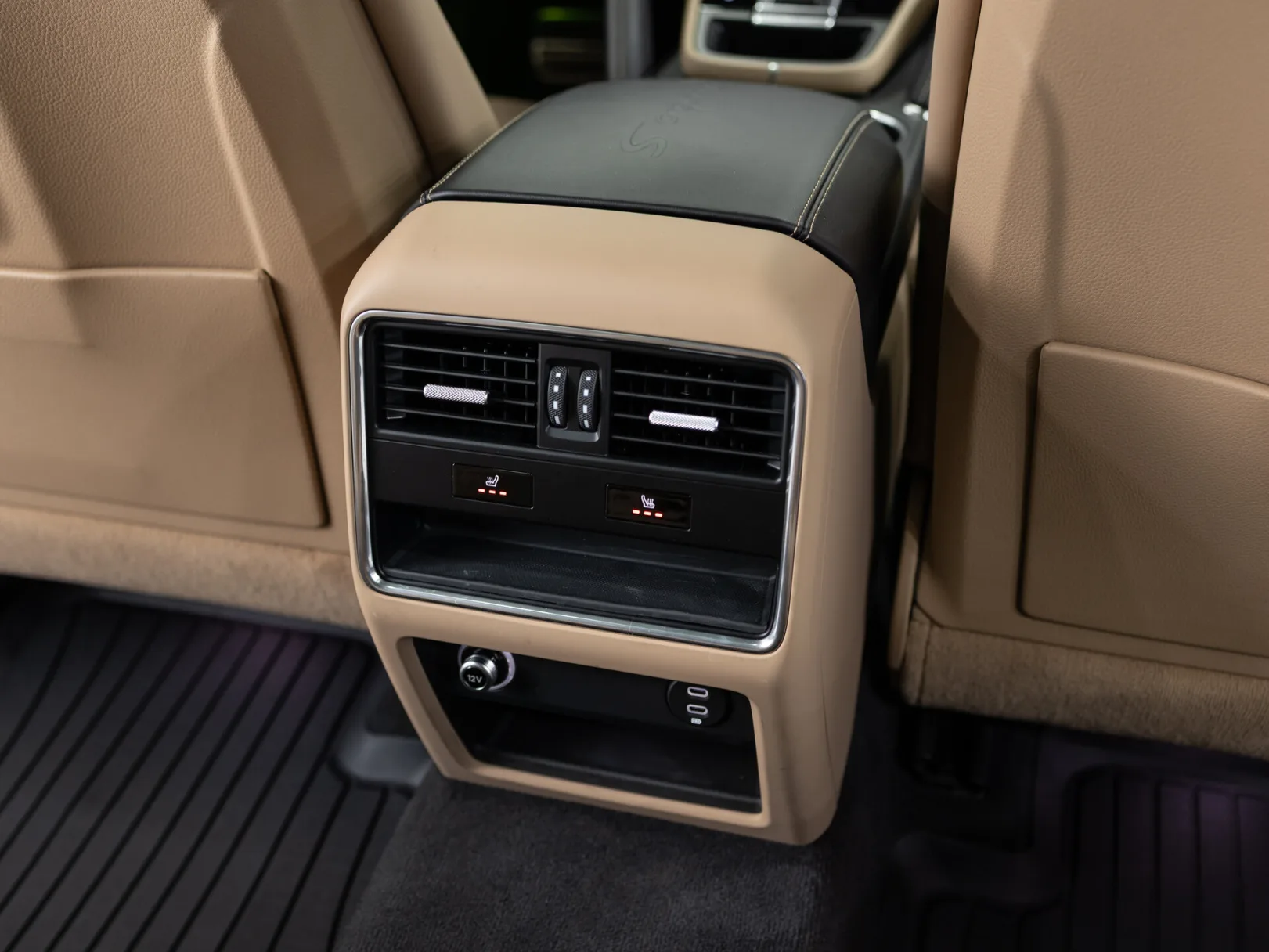 Porsche Cayenne Turbo S E-Hybrid III, 2020 — экстерьер, фото 32