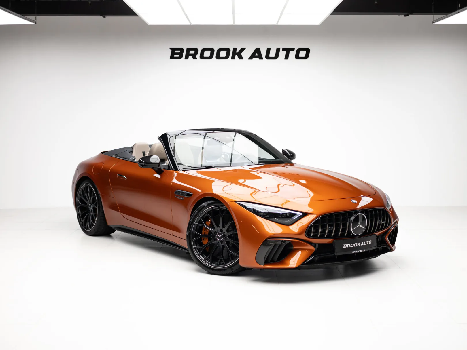 Mercedes-Benz SL-Класс AMG SL 63 S E Performance IV (R232), 2024 — экстерьер, фото 4