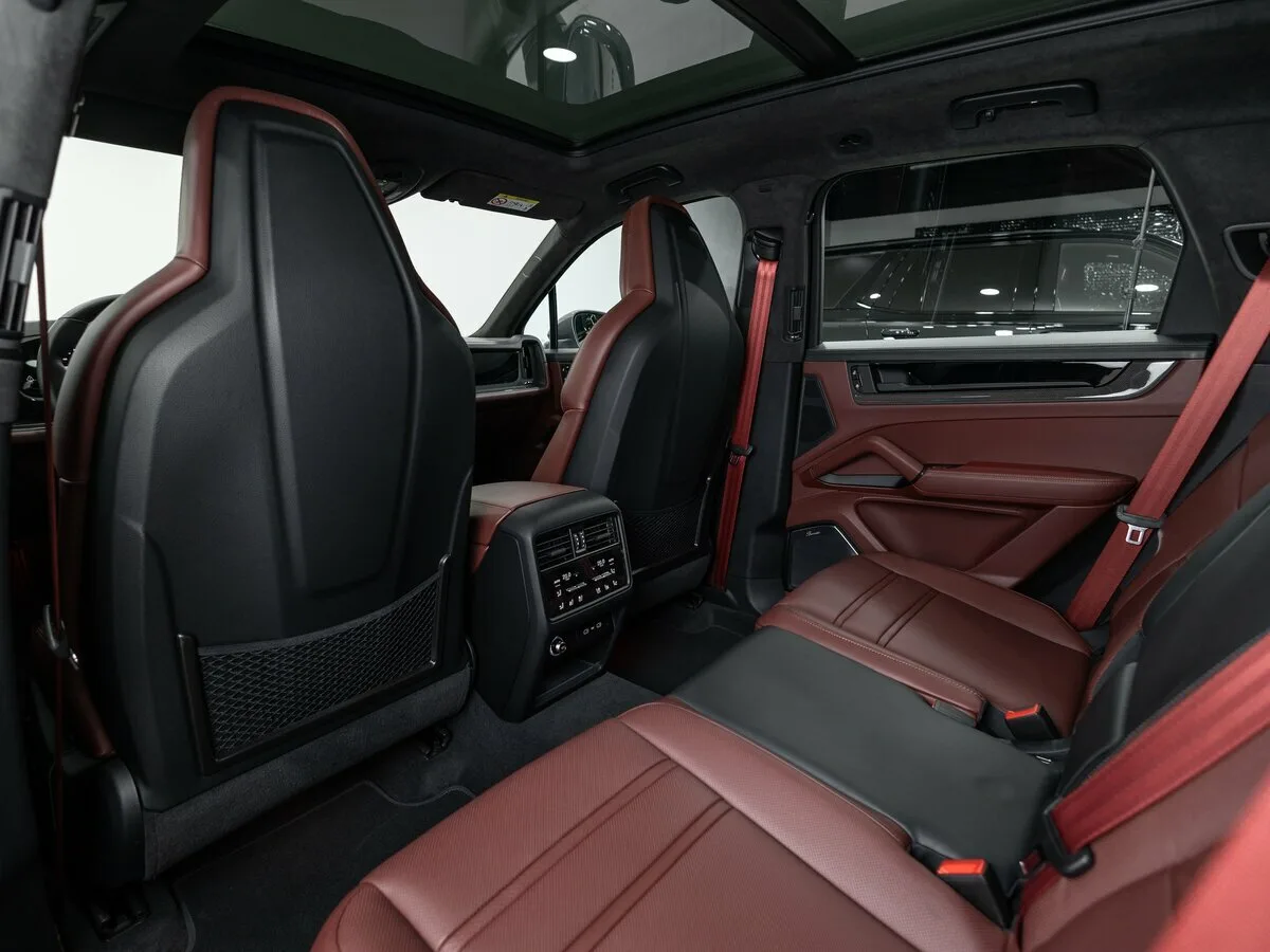 Porsche Cayenne GTS III Рестайлинг, 2026 — экстерьер, фото 32