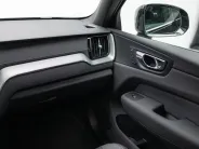Volvo XC60 Polar Night Black II Рестайлинг 2, 2026 — экстерьер, фото 25