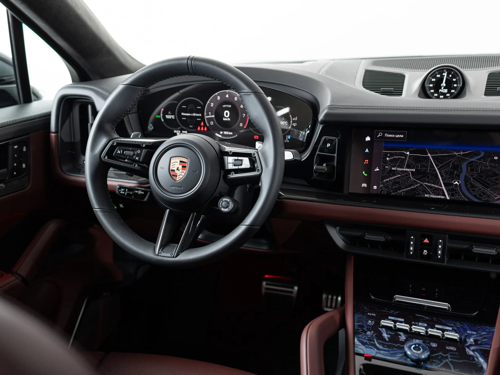 Porsche Cayenne GTS Coupé III Рестайлинг, 2024 — экстерьер, фото 20