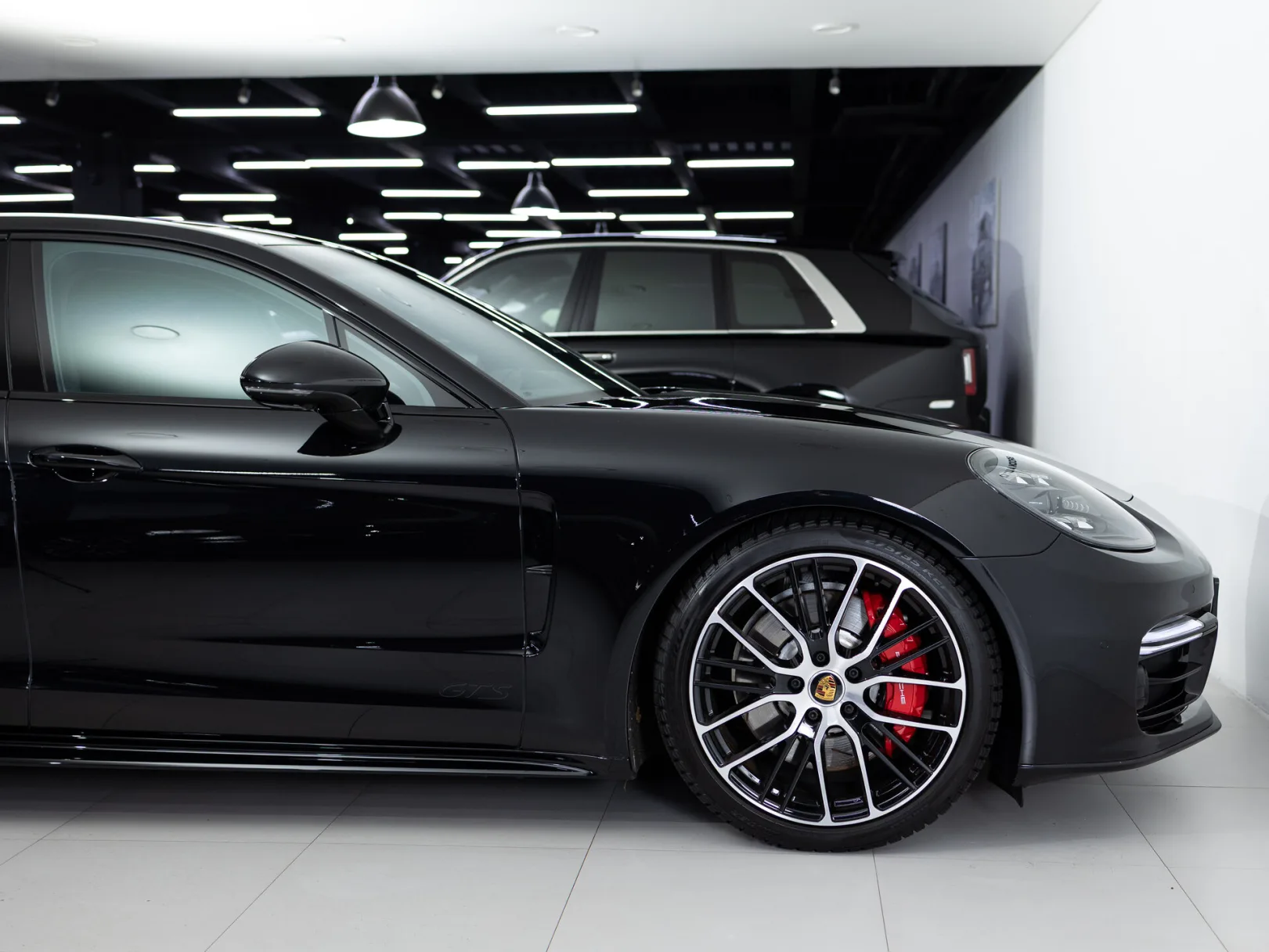 Porsche Panamera GTS II Рестайлинг, 2022 — экстерьер, фото 35