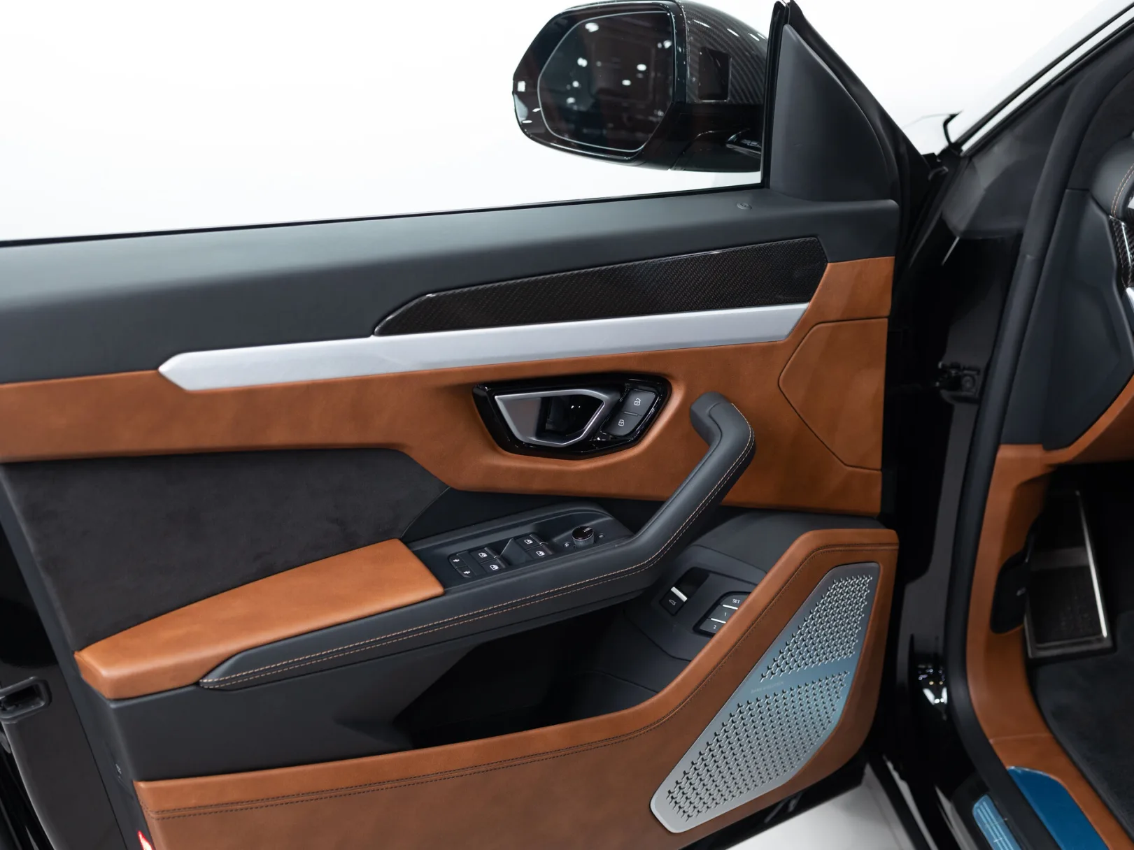 Lamborghini Urus Individual I, 2019 — экстерьер, фото 8