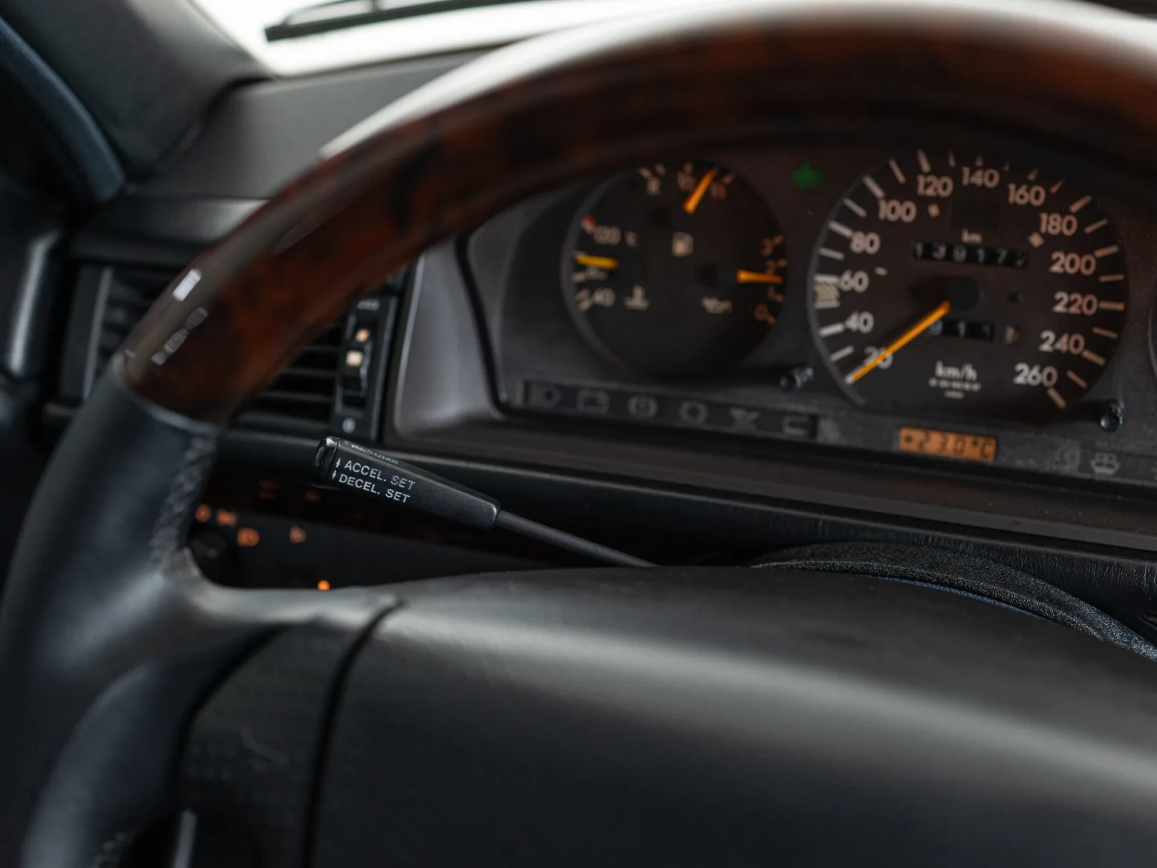 Mercedes-Benz W124 I, 1992 — экстерьер, фото 15